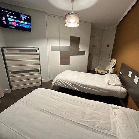 Apartamento Argenta Castro Urdiales Esterno foto