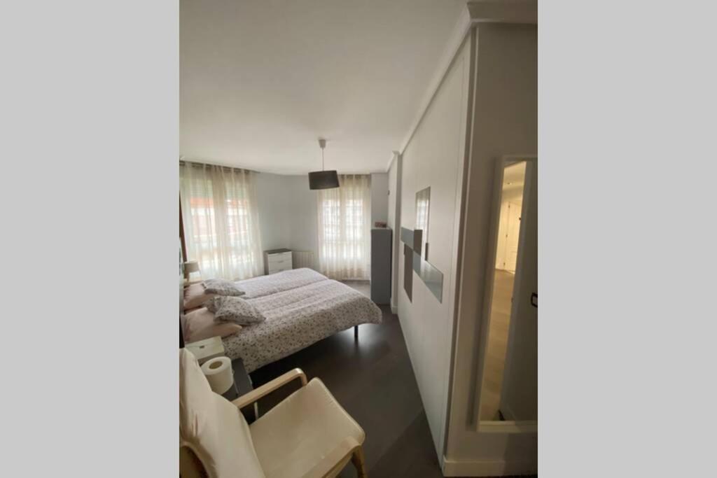 Apartamento Argenta Castro Urdiales Esterno foto