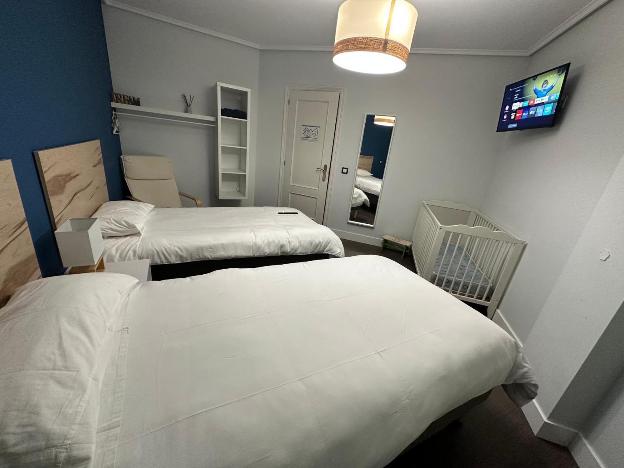 Apartamento Argenta Castro Urdiales Esterno foto
